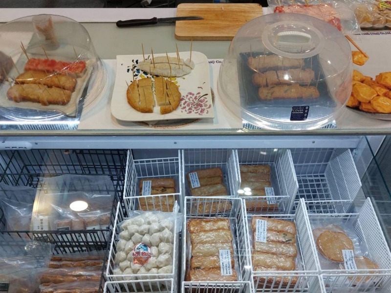 ลักกี้ฟู้ดส์